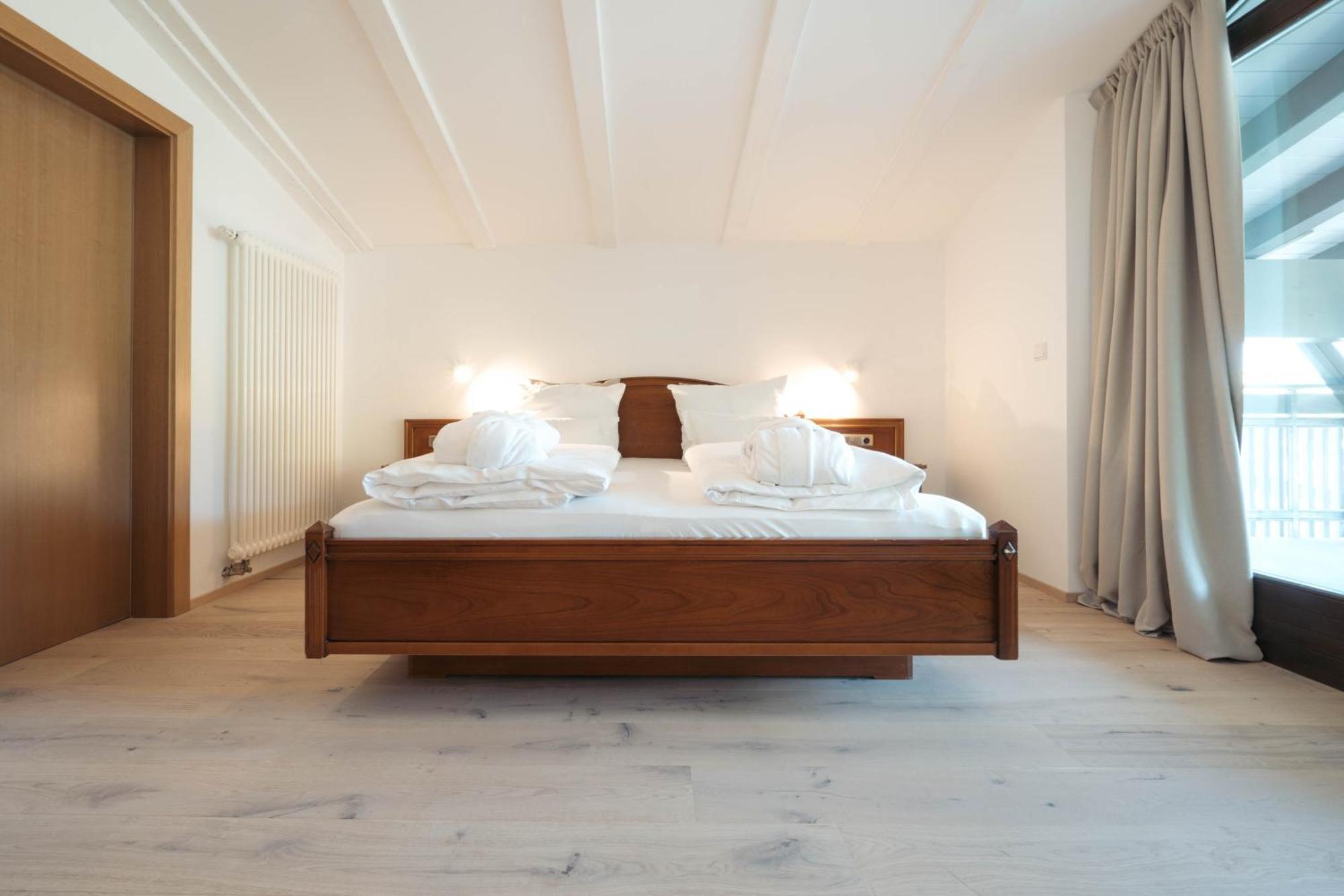Anett Hotel 维皮泰诺 外观 照片